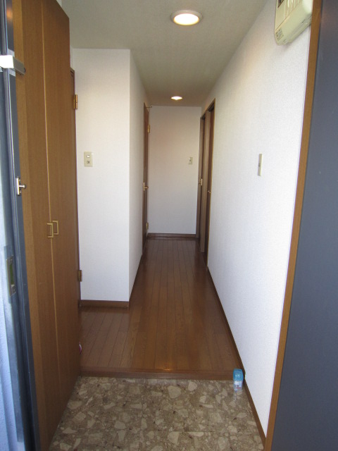 その他部屋・スペース　廊下