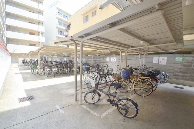 駐車場　駐輪場