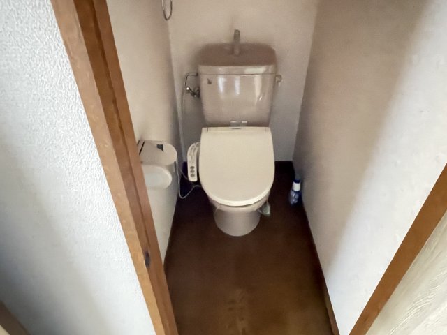 メイプルハウスIIのトイレ写真