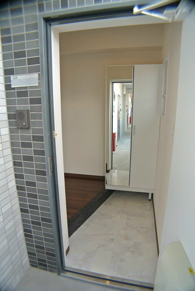 玄関　※他部屋参照