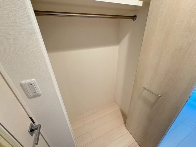 プレサンス栄モードの内装写真