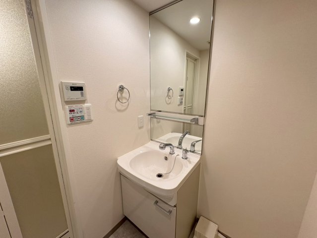 プレサンス栄モードの内装写真