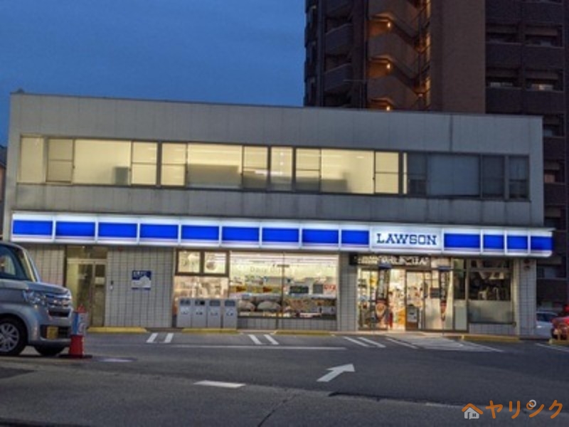 コンビニ　ローソン名東社台店（コンビニ）まで172m