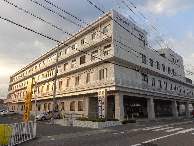 病院　岩砂病院 岩砂デイサービスセンター（病院）まで925m