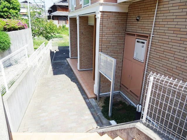 フリーデンハオスの外観写真