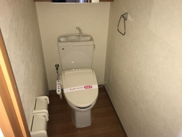 トイレ　シャワー付トイレ