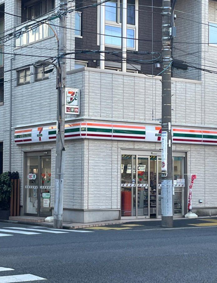 コンビニ　セブンイレブン江東西大島駅西店（コンビニ）まで160m