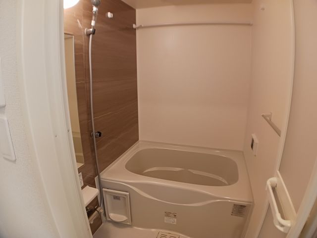 カルタムの風呂写真