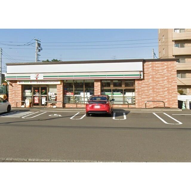 コンビニ　セブンイレブン札幌南郷通5丁目北店（コンビニ）まで173m