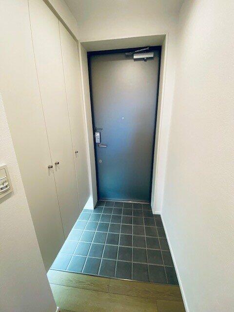 玄関　※参考写真
