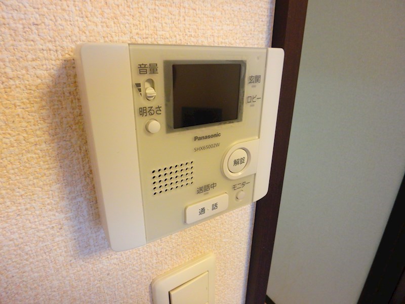 セキュリティ　モニター付きインターホン