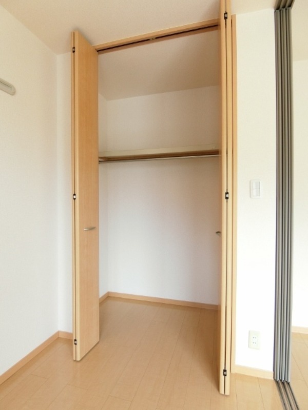 収納　図面と現状に相違がある場合には現状を優先