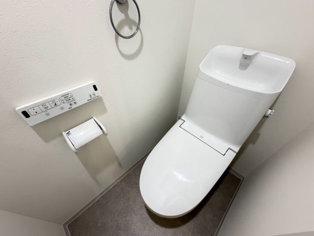 トイレ　詳細は、RISUMO江坂本店までお問合せください♪