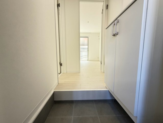 玄関　詳細は、RISUMO江坂本店までお問合せください♪