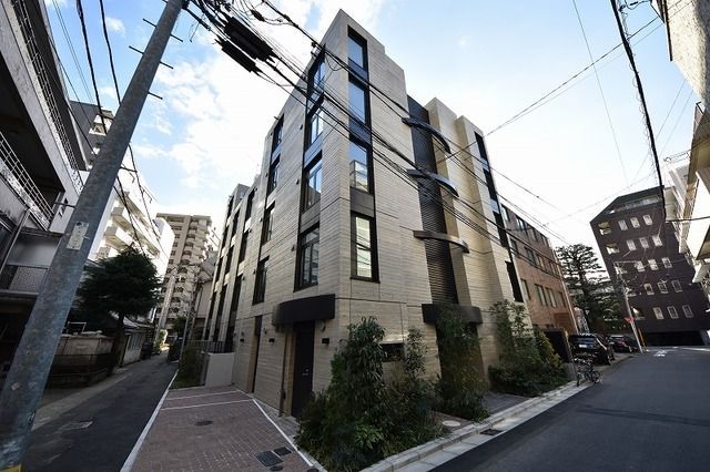 東京メトロ南北線 麻布十番駅 徒歩8分 5階建 築9年の外観写真