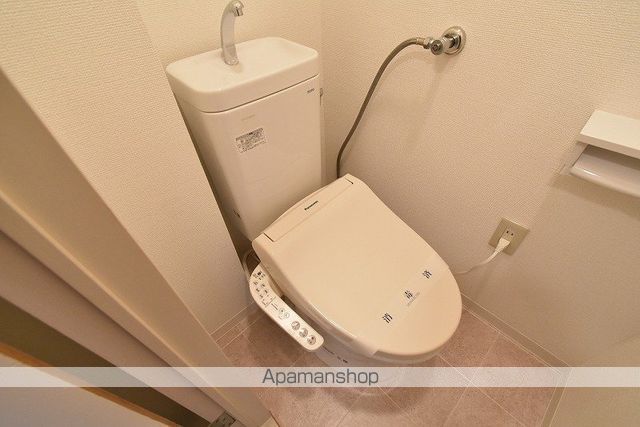 地下鉄東豊線 豊平公園駅 徒歩5分 4階建 築41年のトイレ写真