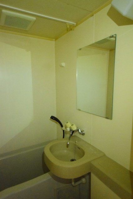 洗面設備　別部屋参考写真