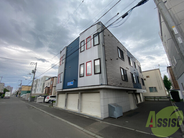 建物外観　札幌市東区北三十九条東「ＬＥＥ　ＢＯＸ」