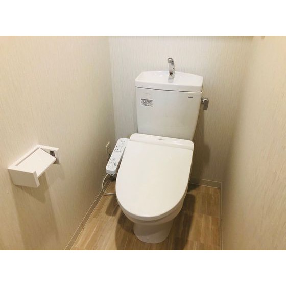 トイレ　別部屋参考写真