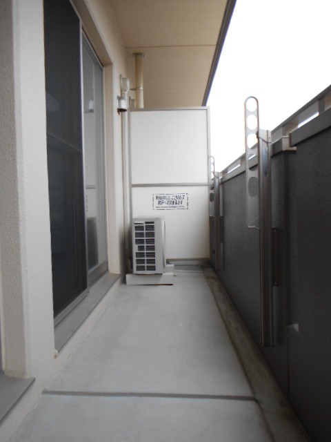 浜松市中央区 3階建 築9年の内装写真