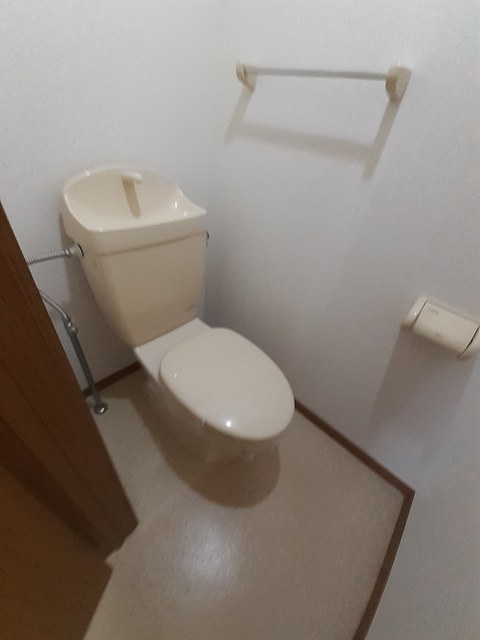 カルテットDのトイレ写真