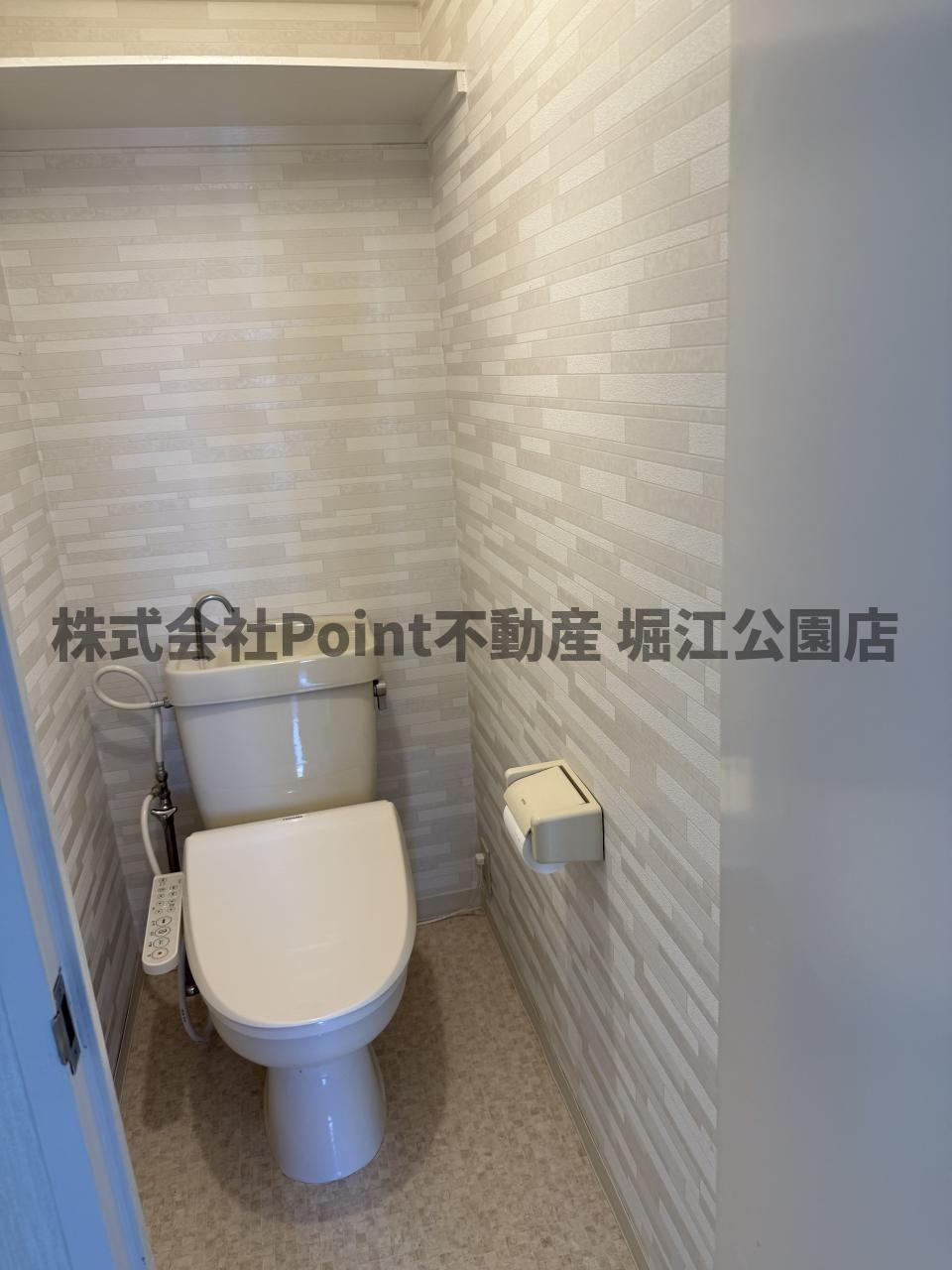 地下鉄御堂筋線 中津駅 徒歩4分 10階建 築45年のトイレ写真