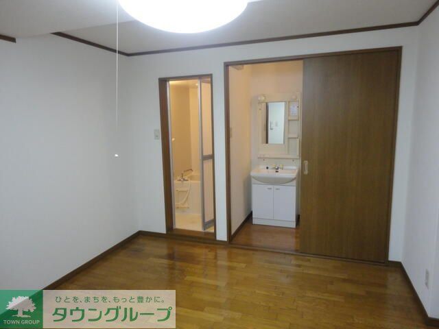 ハイツシードの居間写真