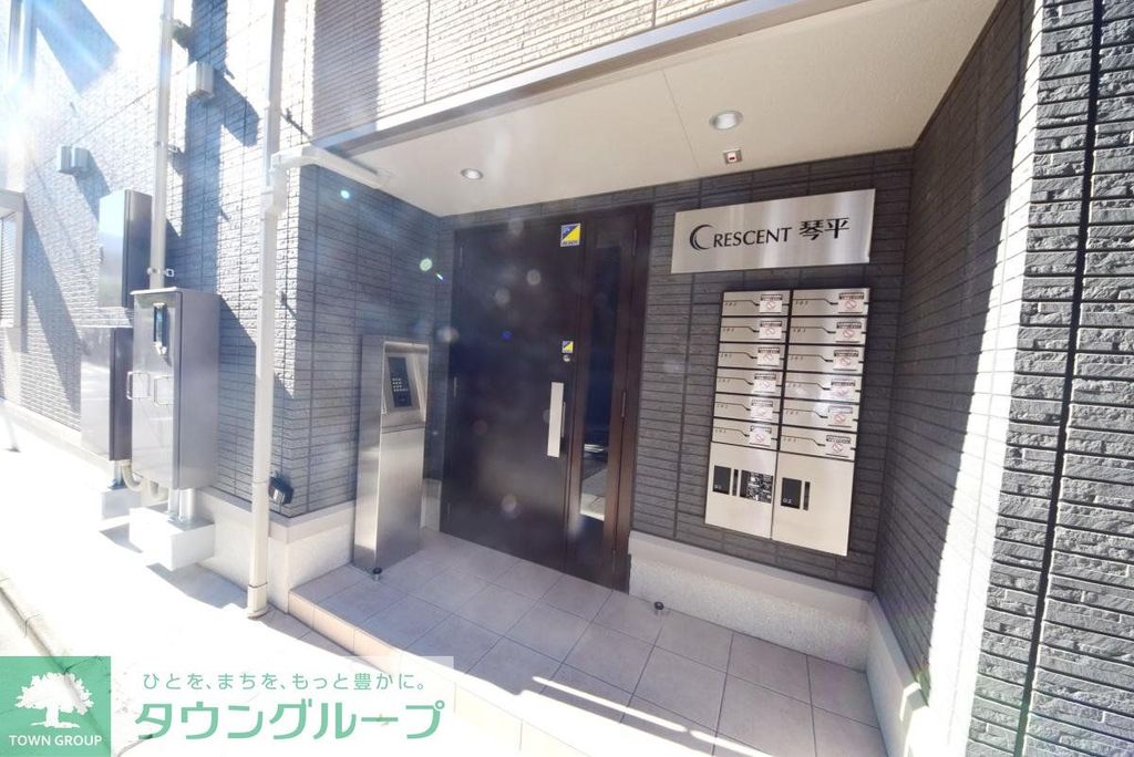 エントランス　エントランス
