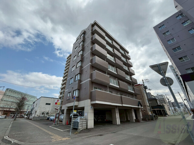 建物外観　札幌市中央区北８条西「アブニール桑園」