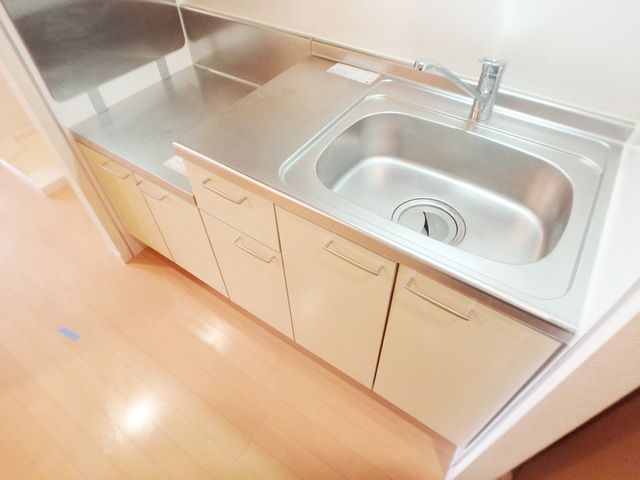 キッチン　★コンロは置き型です★