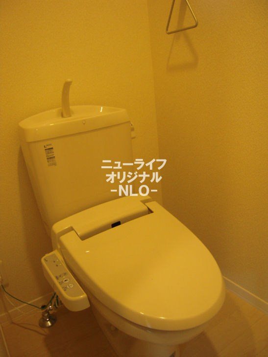 トイレ　あると嬉しい温水洗浄便座付きトイレ☆
