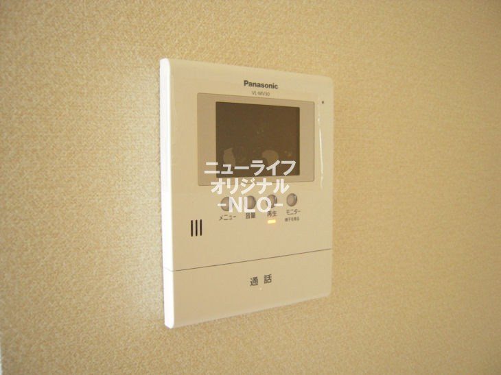 セキュリティ　事前に訪問者を目視してから対応できるTVモニターホン☆