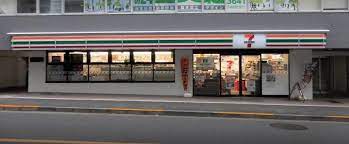 コンビニ　セブンイレブン市谷砂土原町店（コンビニ）まで370m