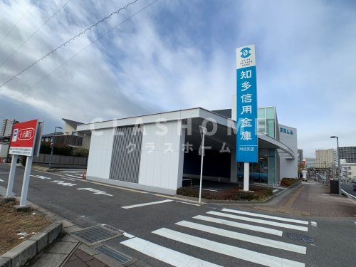 銀行　知多信用金庫刈谷支店（銀行）まで331m