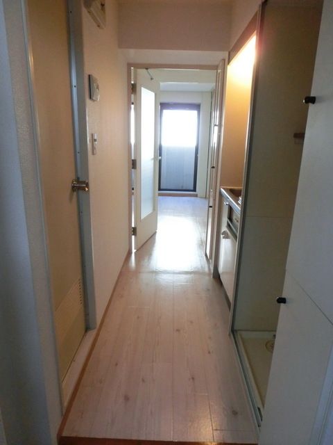 玄関　玄関ホール