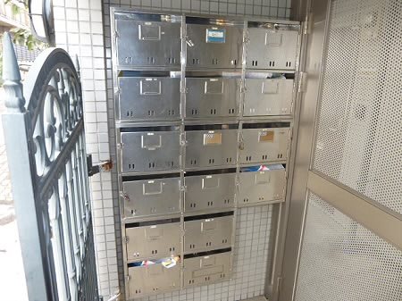 京王線 下高井戸駅 徒歩5分 3階建 築38年の外観写真