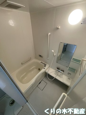 バス・シャワールーム　日々の疲れを癒すお風呂付です