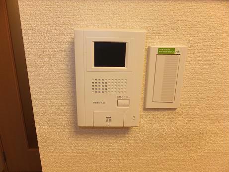 セキュリティ　カラーモニター付きインターホン付き