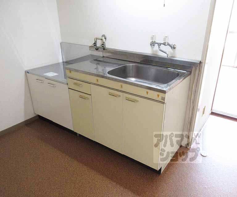 キッチン　広いキッチンです。