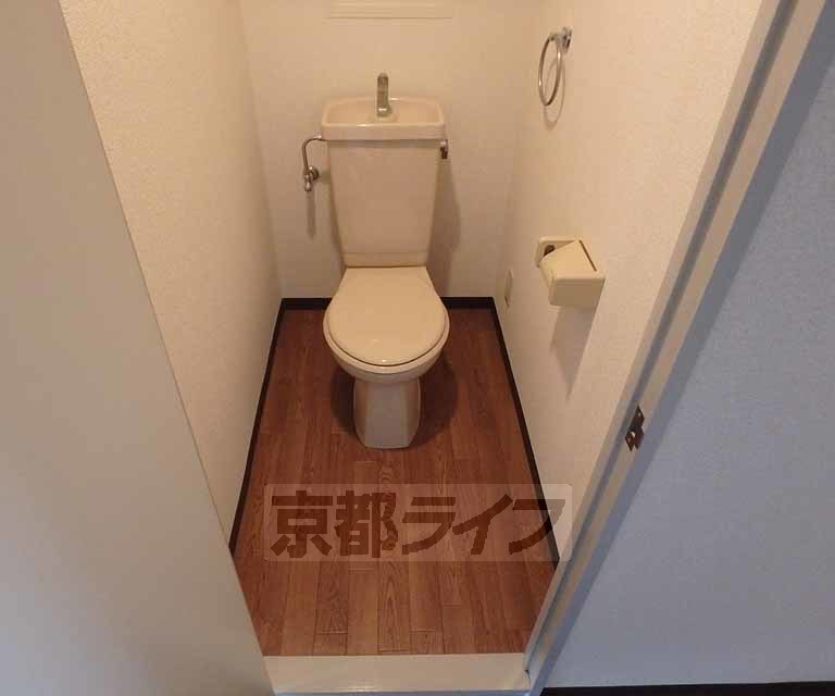 【宇治市五ケ庄のマンションのトイレ】