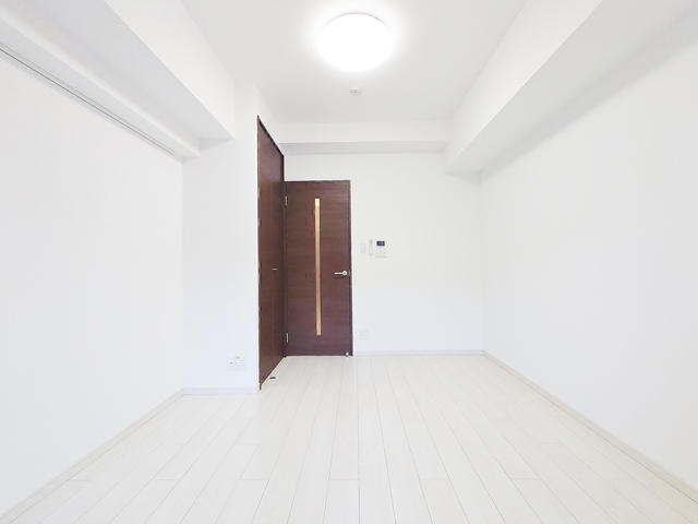 居室・リビング　ホワイトコーデされたお部屋