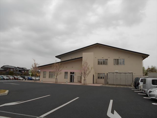 図書館　小山市立中央図書館城南配本所（図書館）まで1150m