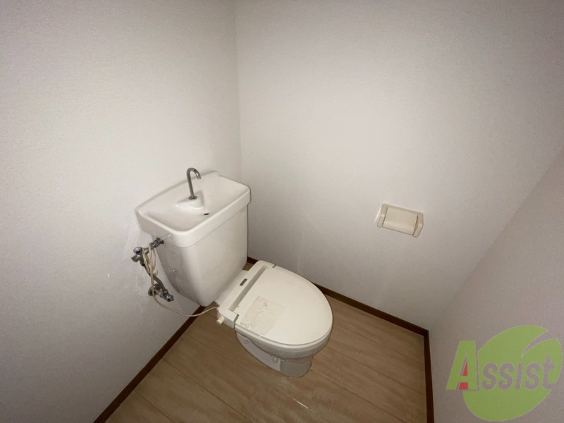 トイレ　トイレの床もオシャレできれいなまま使っていきたいですよね。