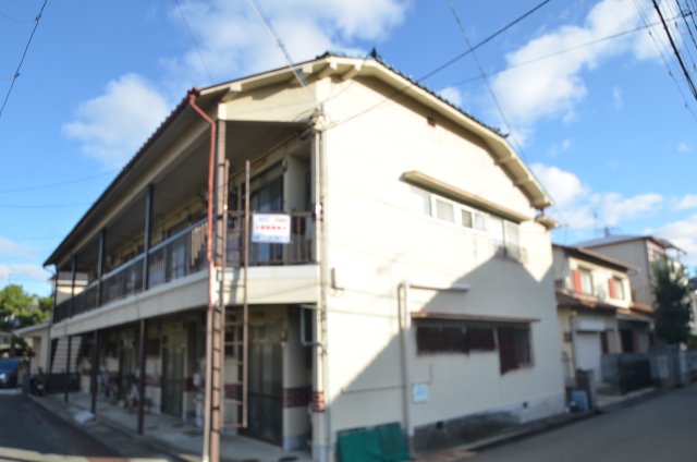 エントランス　外観