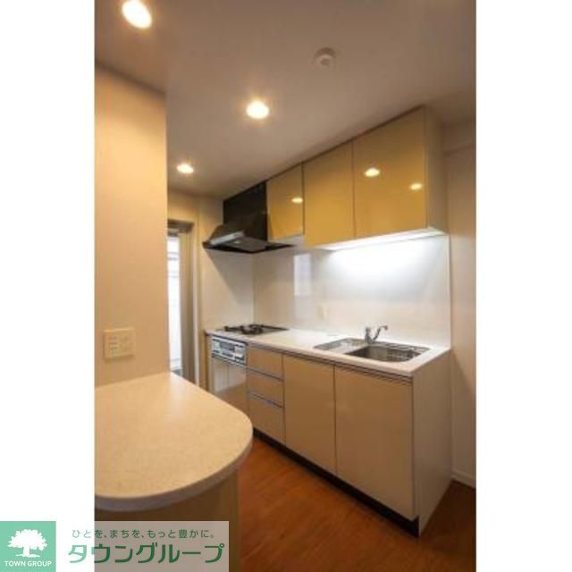 キッチン　※写真は同タイプ住戸です。