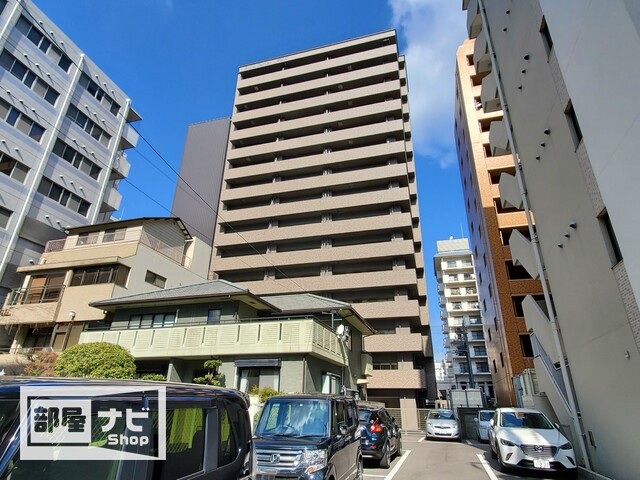 【ロイヤルガーデン古新町の建物外観】