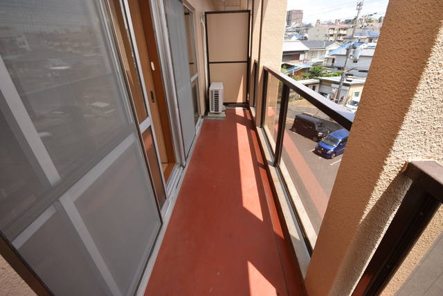 バルコニー　ばうるこにー