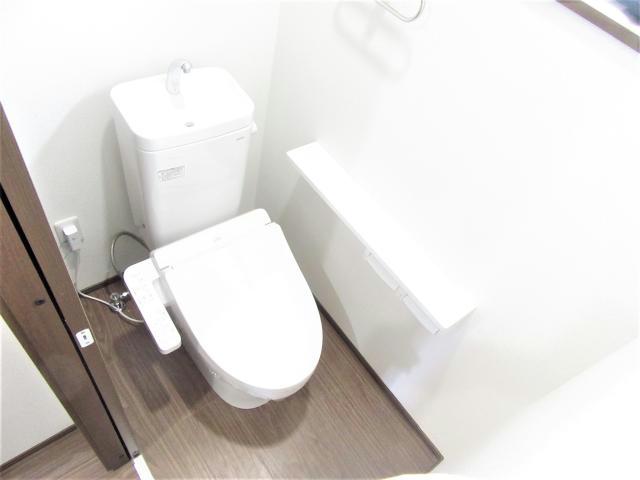 トイレ　※別部屋(参考106)