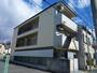 建物外観　日当たりのよい物件ですね。