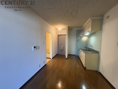 居室・リビング　ダイニングキッチンです